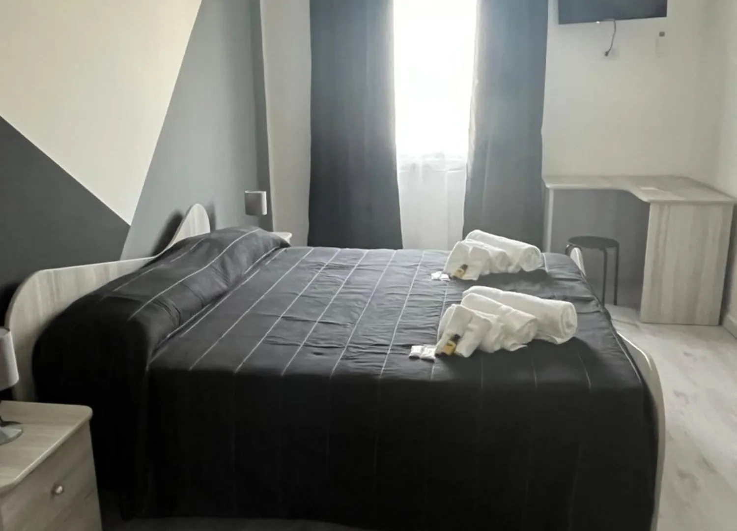 Tommy House Appartement Catánia 0*,  Italië